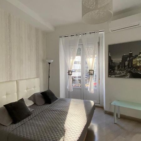 Stay Inn Madrid Bagian luar foto