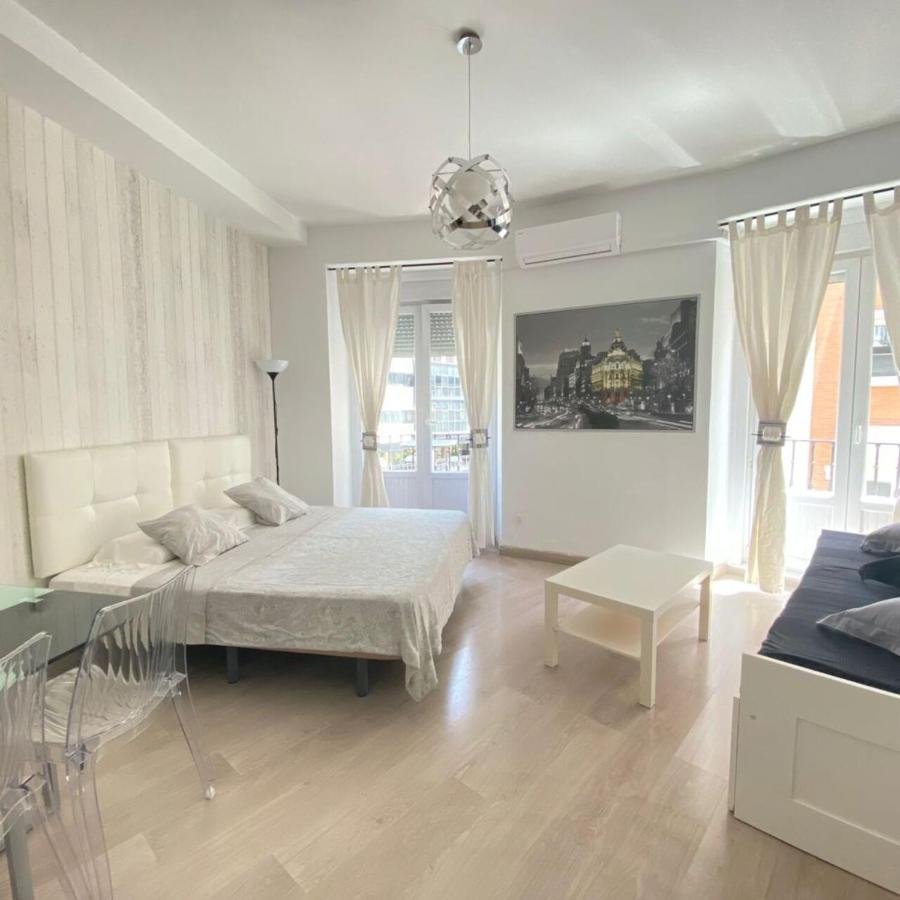 Stay Inn Madrid Bagian luar foto