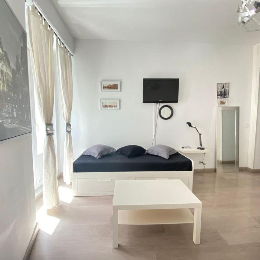 Stay Inn Madrid Bagian luar foto