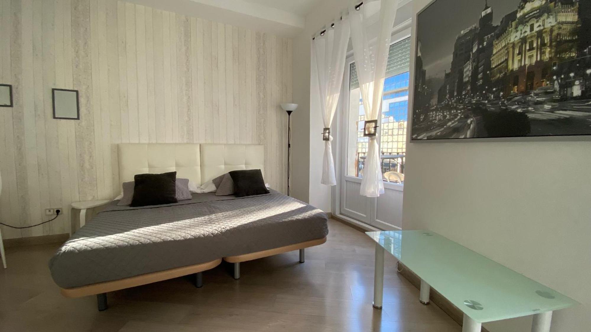 Stay Inn Madrid Bagian luar foto