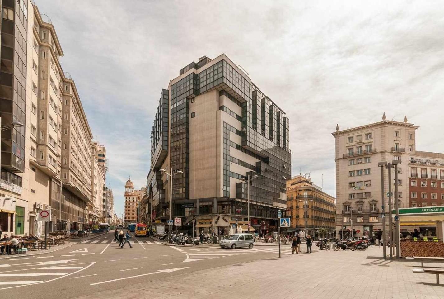 Stay Inn Madrid Bagian luar foto