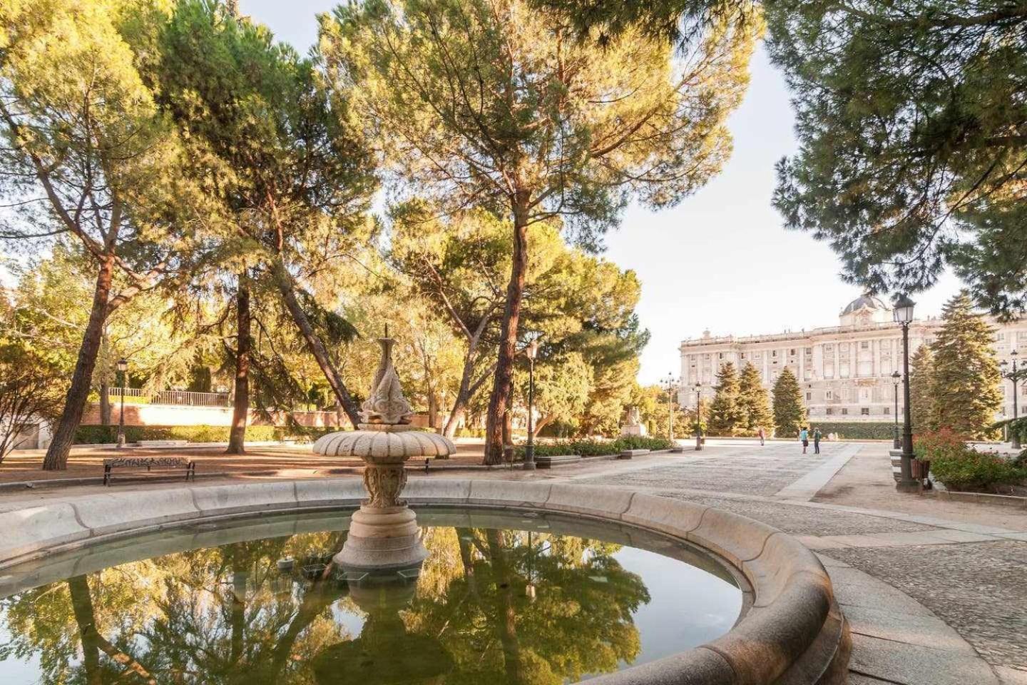 Stay Inn Madrid Bagian luar foto